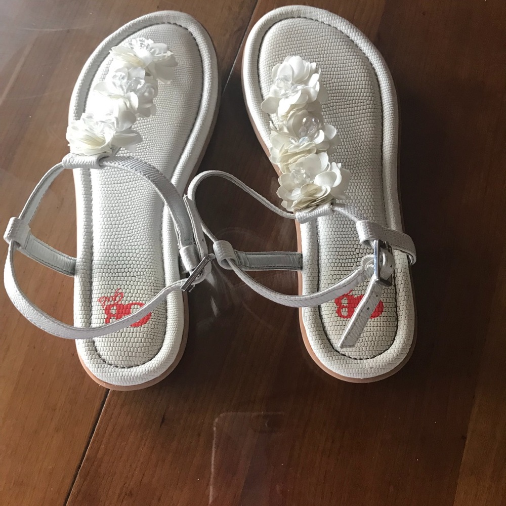 Girls sandal